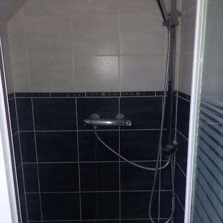 Gæstehus Loue Pour Les 24 Voiture *