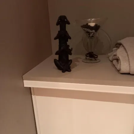 Gæstehus Loue Pour Les 24 Voiture *